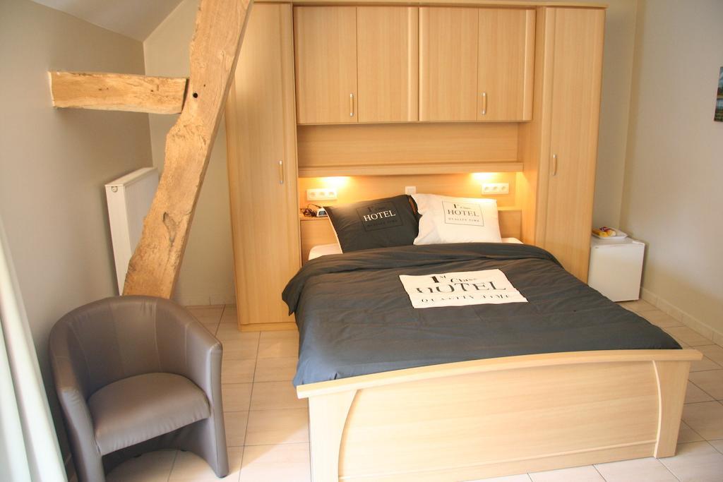 Hoeve Jadoul Gingelom Quarto foto